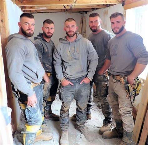 men nude at work