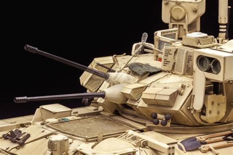 meng m3a3 | MENG 135 US Cavalry M3A3 BRADLEY wBUSK