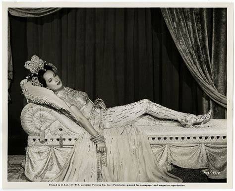 merle oberon nude