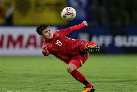 MESSI VIETNAM：ASEAN Cup 2024 - Daftar Final 26 Pemain Vietnam, Striker