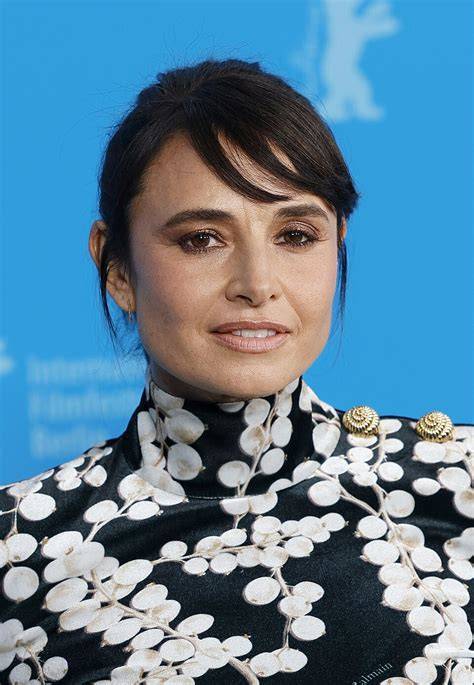 mia maestro boosty