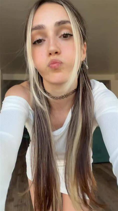 mia uwu nude
