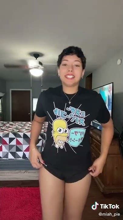 miah pie nude