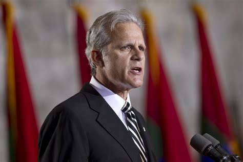 Michael B Oren