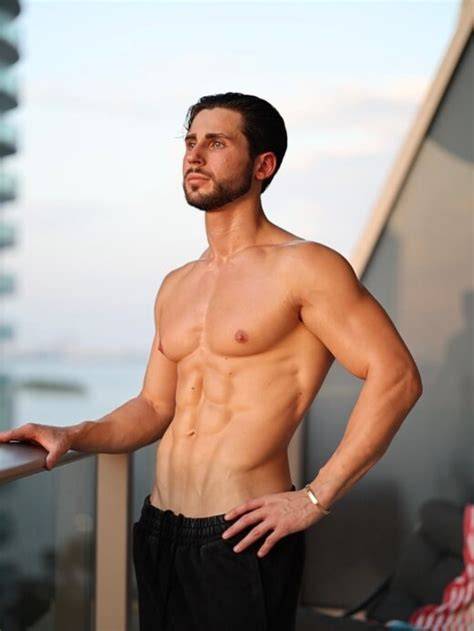 michael vente nude