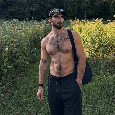 michael_10inch onlyfans