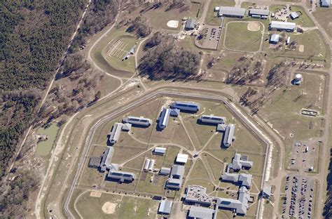 michigan prisons