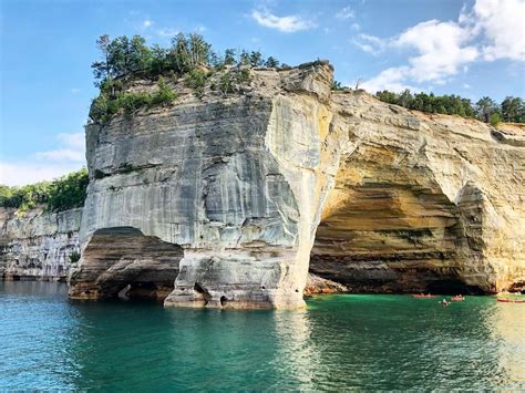 michigan rocks