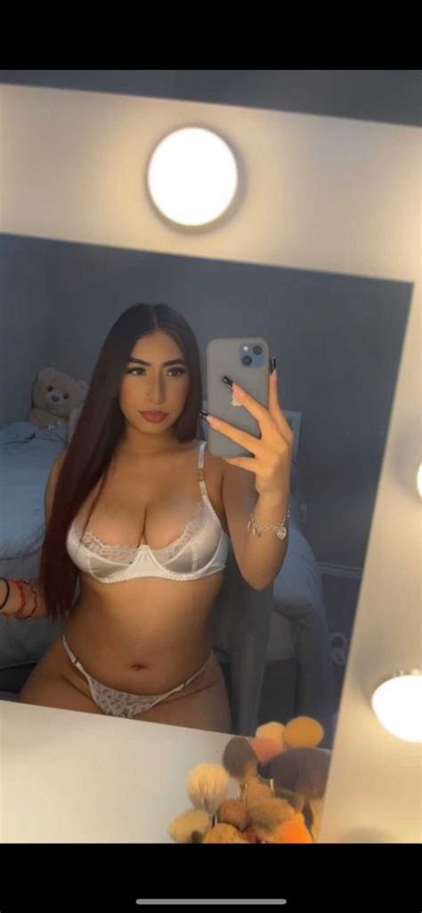 michii2 OnlyFans leaked content