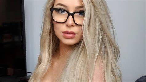 mikafans nude