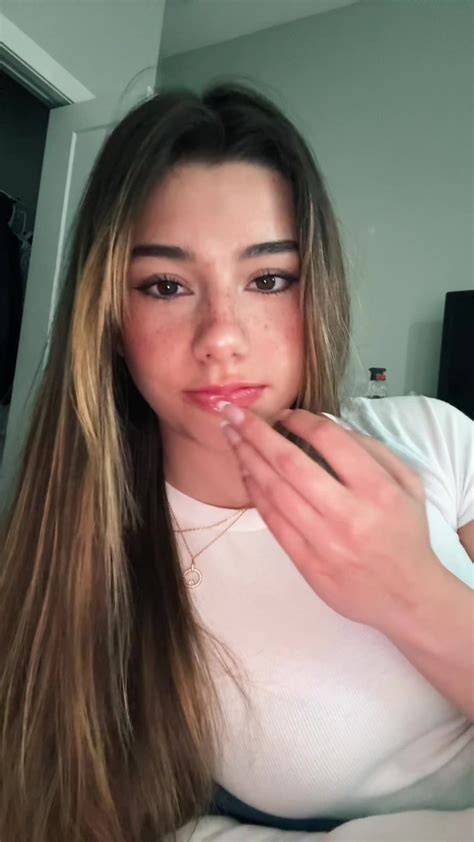mikaylacampinos onlyfans