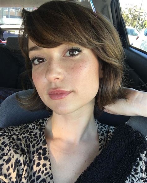 milana vayntrub naked