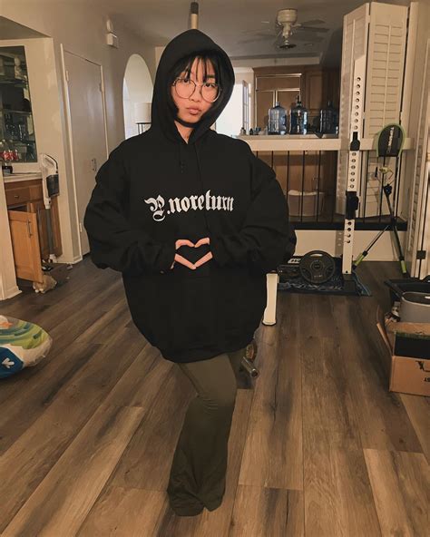 milliecha nude