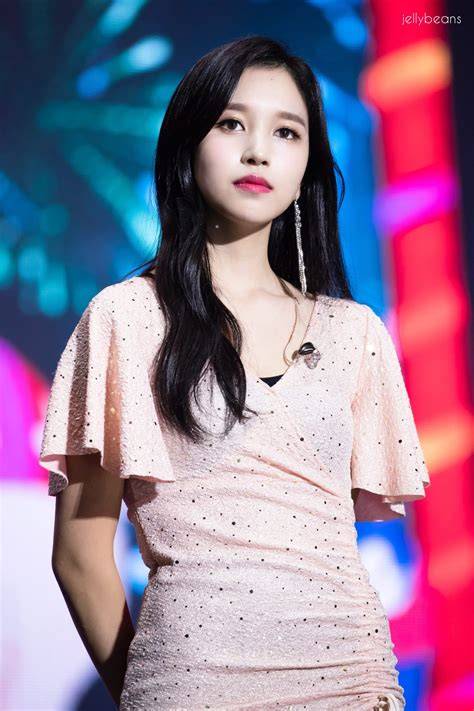 mina nudes