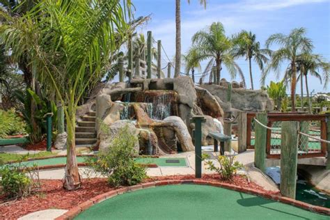 mini putt naples florida