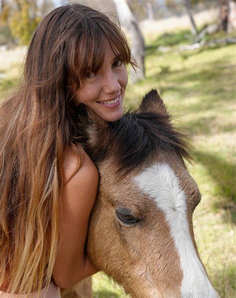 Minsi Outdoors Naked