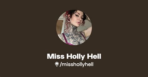 misshollyhell nude