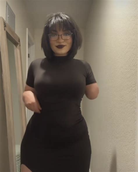 missvaniitys nude