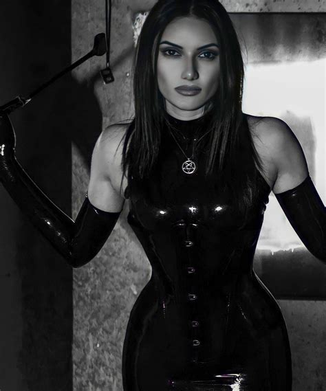 mistress valentina vendetta