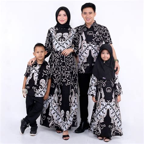 model baju batik kebaya couple keluarga