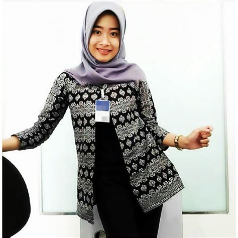 Model Baju Kantor Terbaru  30 Model Baju Kerja Wanita Blazer Batik Fashion - Model Baju Kantor Terbaru