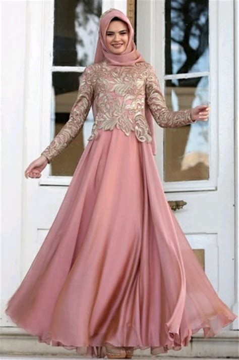 Model Gaun Pesta Brokat Panjang Terbaru 2023 Cocok Desain Baju Simple Elegan - Desain Baju Simple Elegan