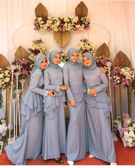 Model Seragam  Model Baju Bridesmaid Hijab Kekinian Terbaru 2022 - Model Seragam