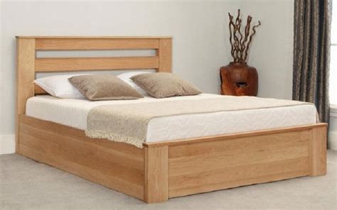 model tempat tidur kayu jati