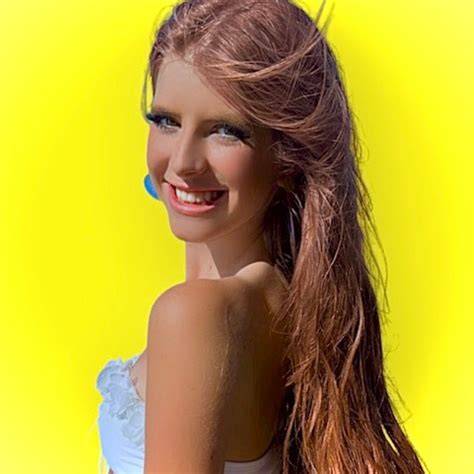 modelo julinha onlyfans