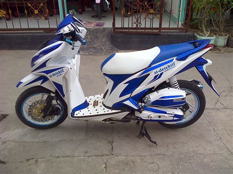 MODIFIKASI VARIO 125 OLD PUTIH BIRU：WhatsApp - Wikipedia bahasa Indonesia, ensiklopedia bebas