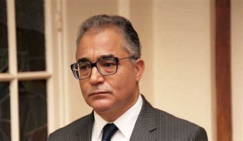 mohsen marzouk biography samples