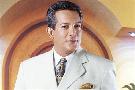 moises canelo biography of william hill