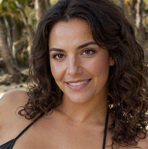 molly fernandes nude