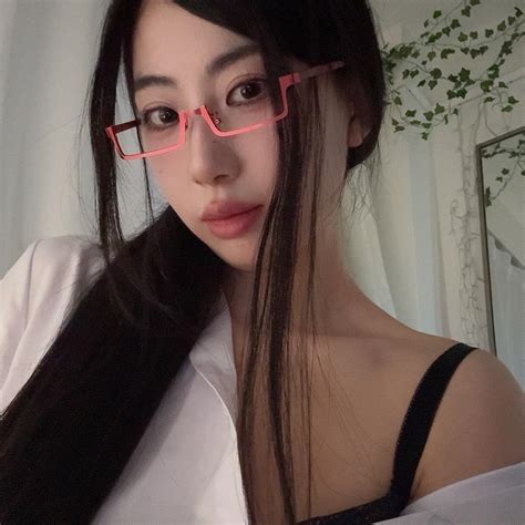 mollyshen onlyfans