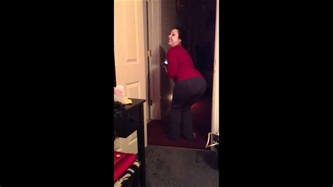 mom farting porn