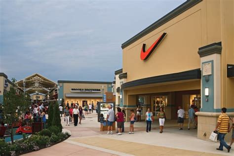 monroe ohio outlets