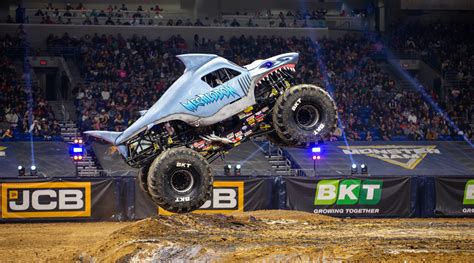 Monster Jam Megalodon