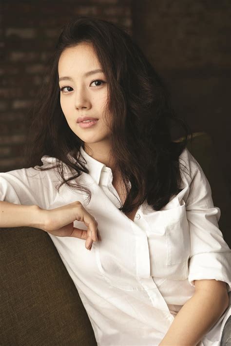 moon chae won biography examples
