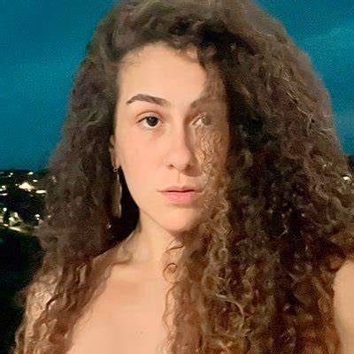 moonkalimah nude