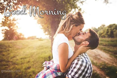 morning hot kiss -