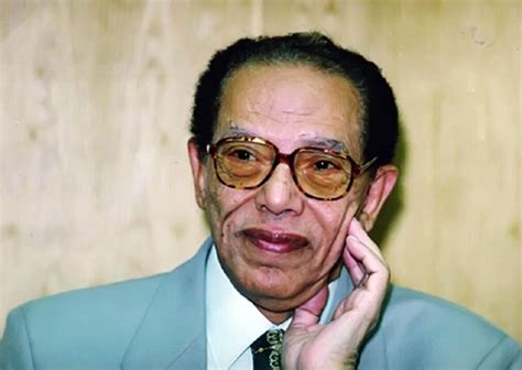 mostafa mahmoud biography