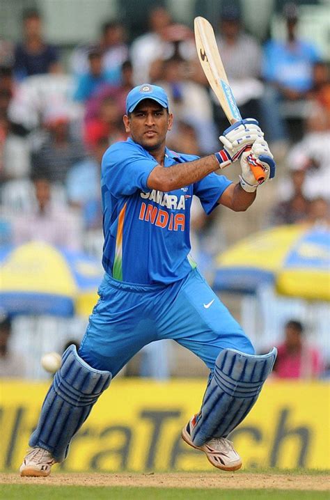 ms dhoni biography 2011