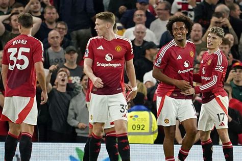 MU LIVE DI TV MANA：Pertandingan MU vs Arsenal Tayang di TV Mana? Cek Jadwal Siaran