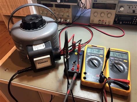 multimeter - How to measure gigaohm resistors?