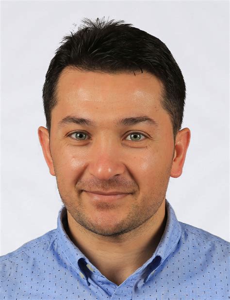 murat karakoyun #KURTULUŞBAYRAMI #12ŞUBAT Maraş bize mezar olmadan.