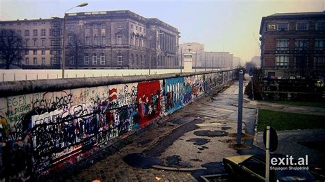 muri i berlinit video