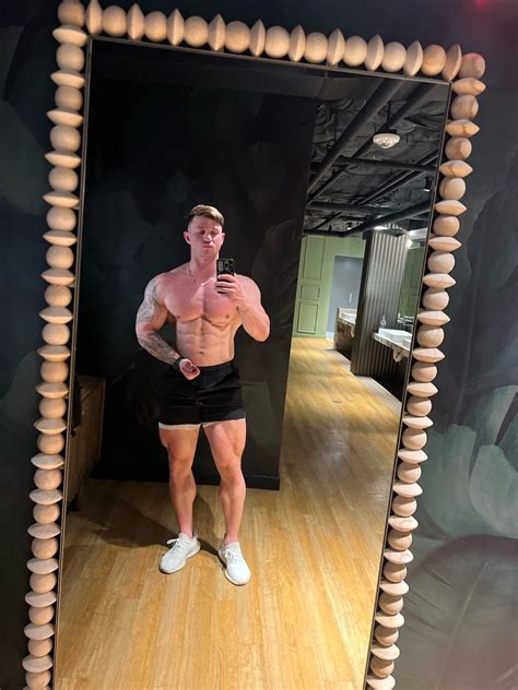 muscledaddyb