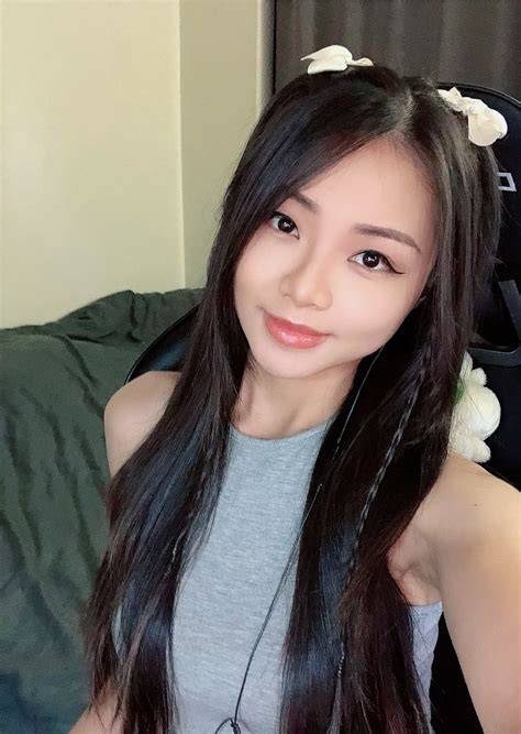 mvngokitty nude