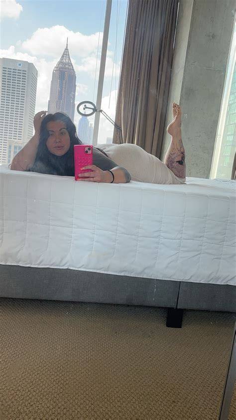 mythiccalcreature nudes