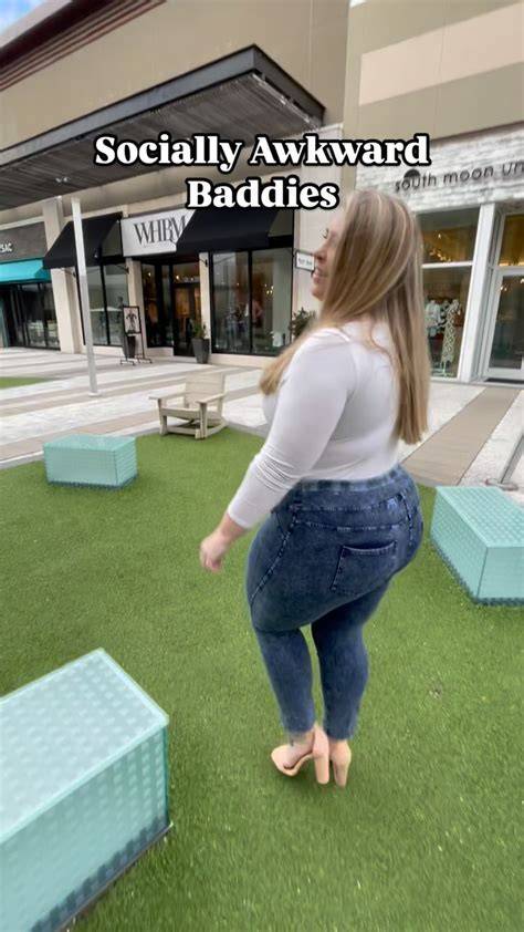 mzpoke nudes